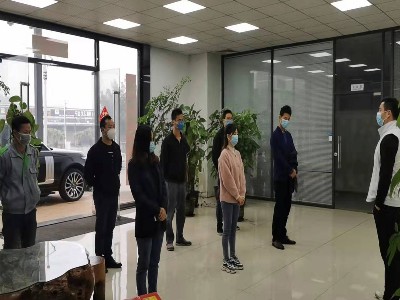 同心同行，共抗时艰！