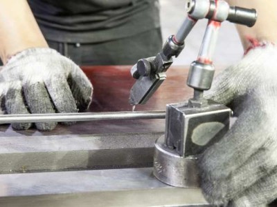 高精度91香蕉视频免费材加工中的刀具夹持技术