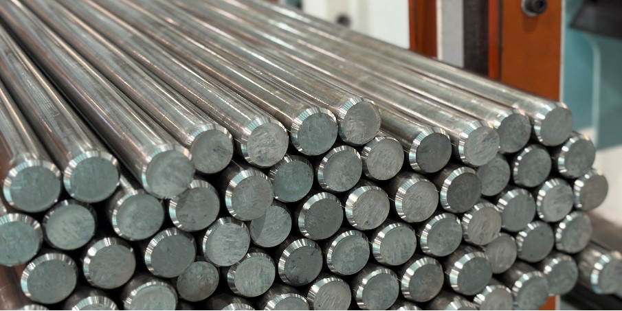 304L91香蕉视频免费与316L91香蕉视频免费在液冷接头上的对比